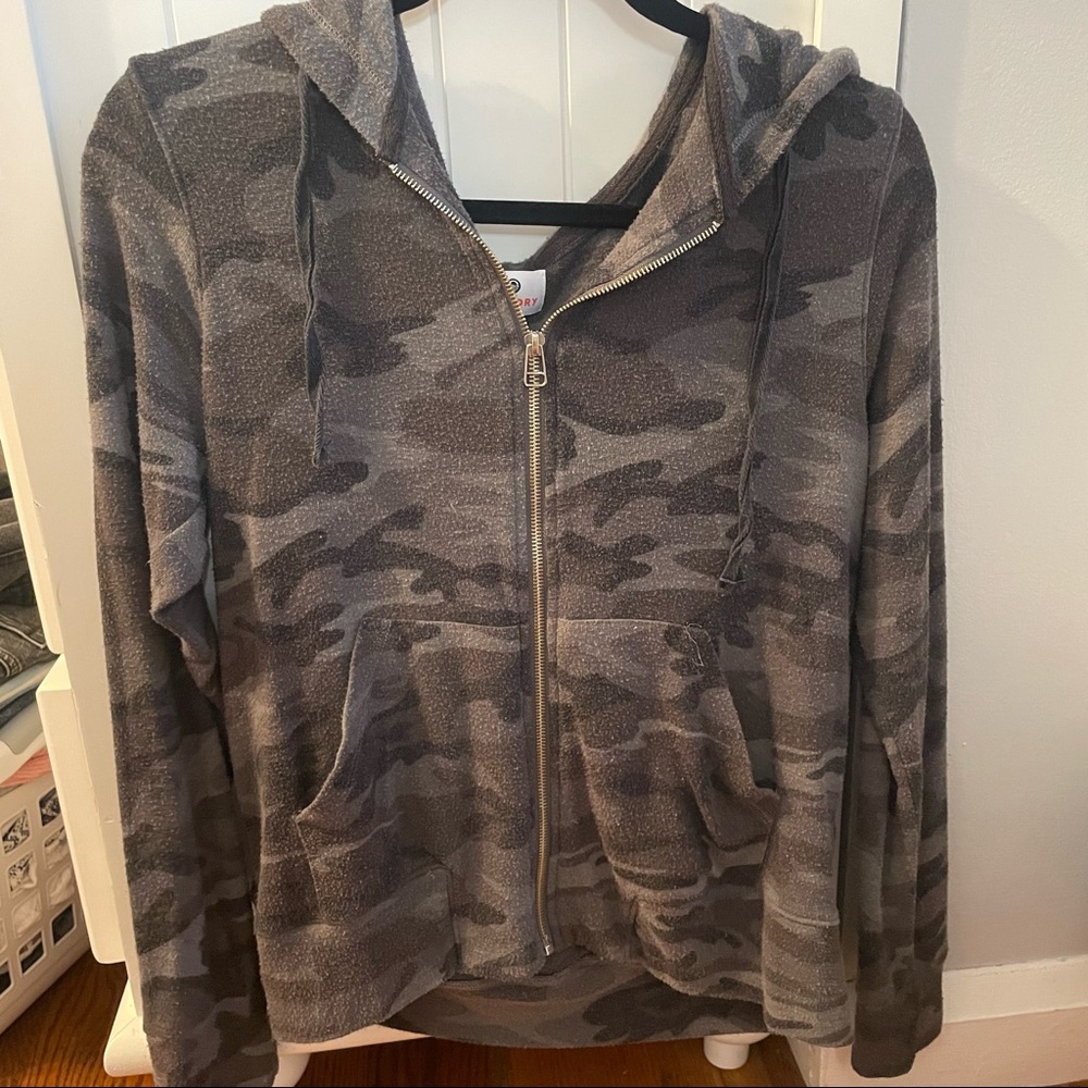 Sundry Zip Up